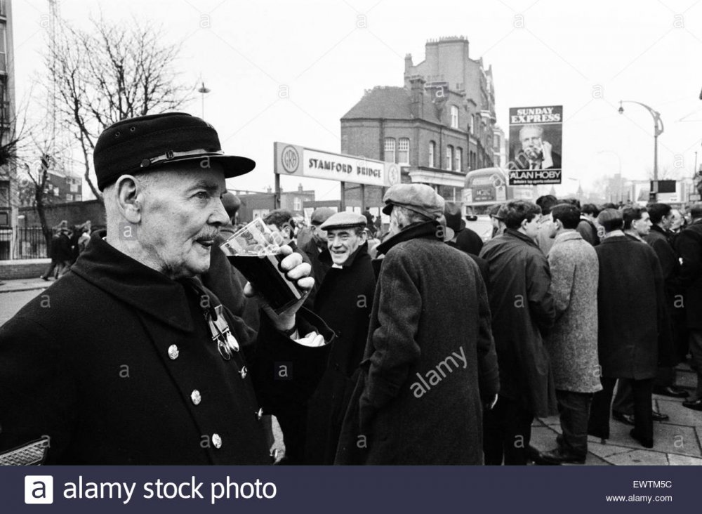 scenes-outside-stamford-bridge-s.jpg