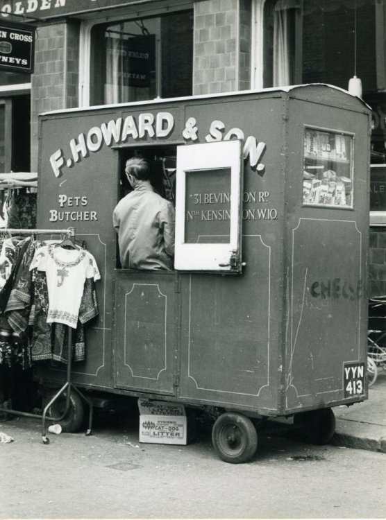 Notting-Hill-1971-Pets-Butcher-759x1024.jpg