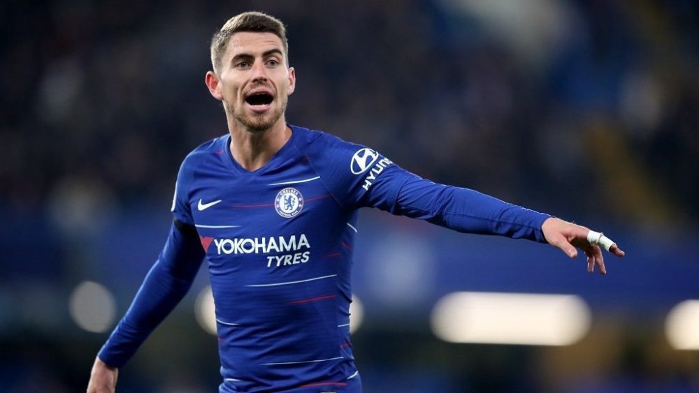 cropped-jorginho-pourrait-quitter-chelsea.jpg