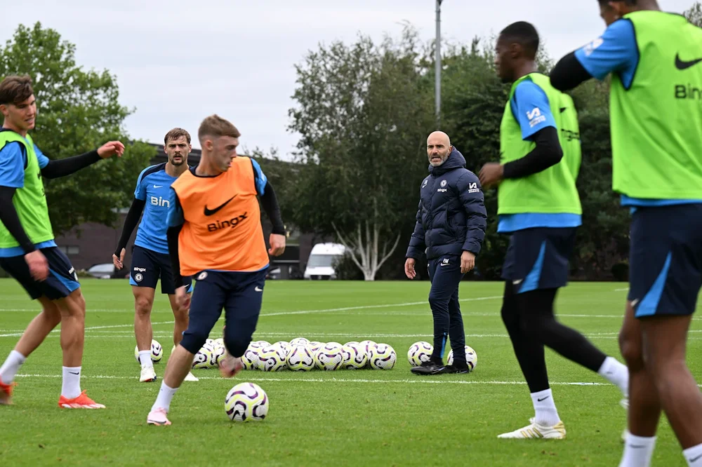 cole-palmer-on-ball-training-09092024.thumb.webp.ddeac310e17ff9c2affd5a3b1b5d1d68.webp