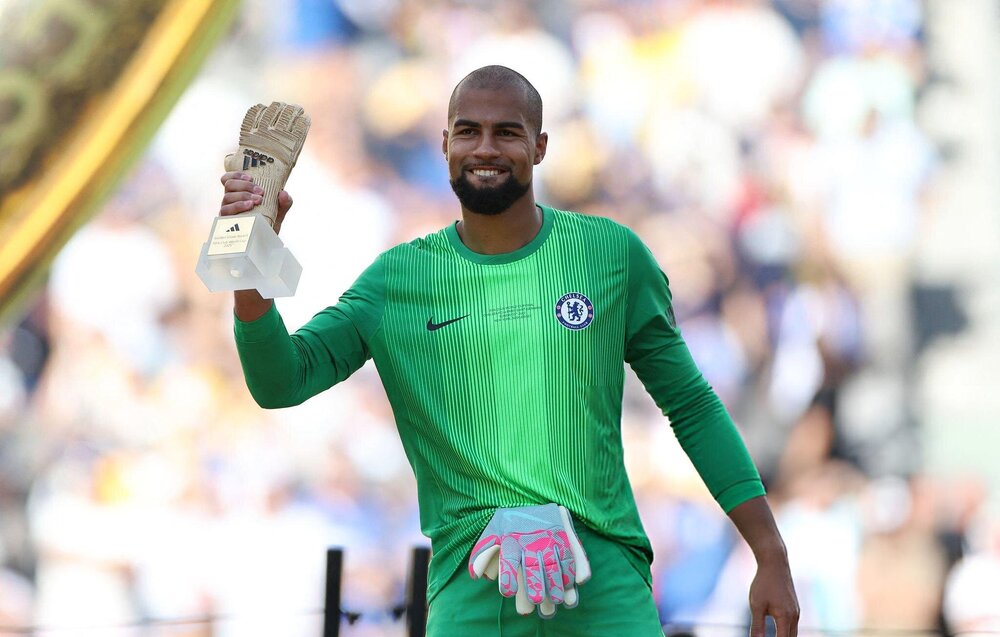 GvxR2kNWIAAUV8c.jpg